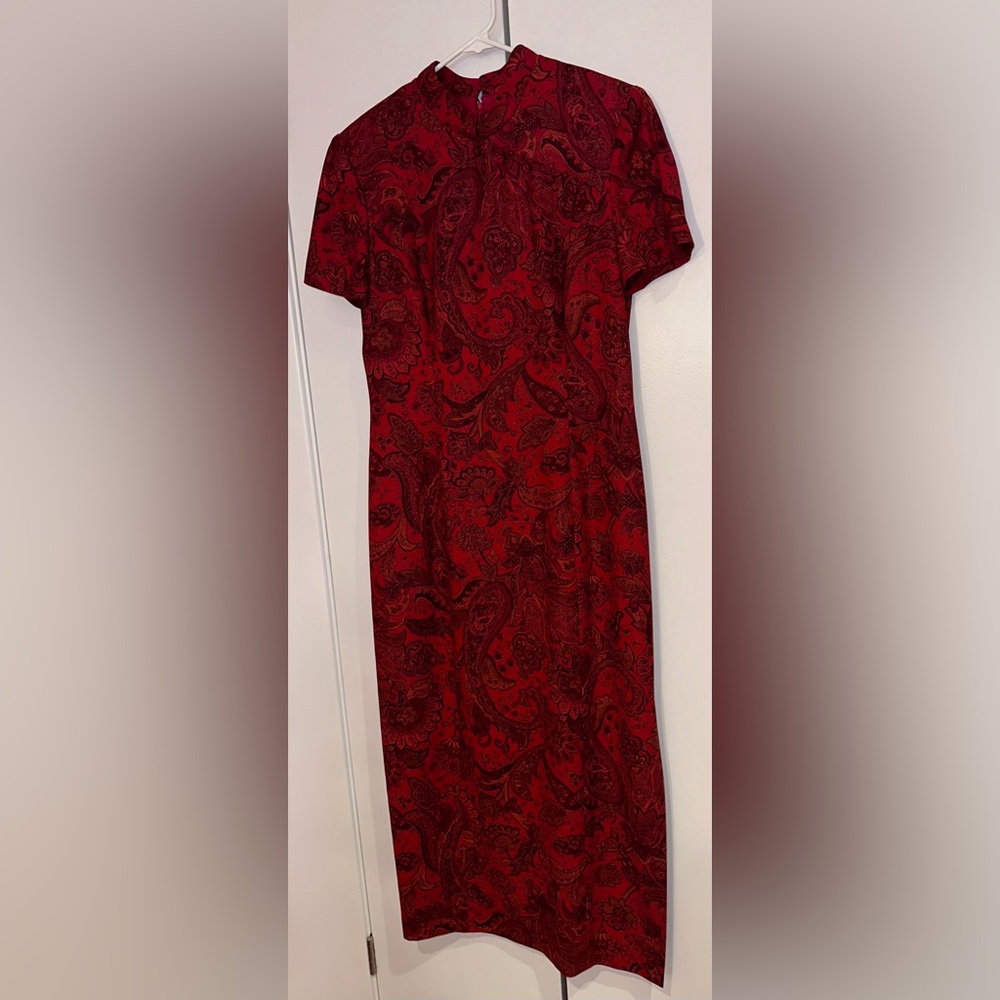 Maggy London Red Paisley Maxi Dress with Short Sleeves